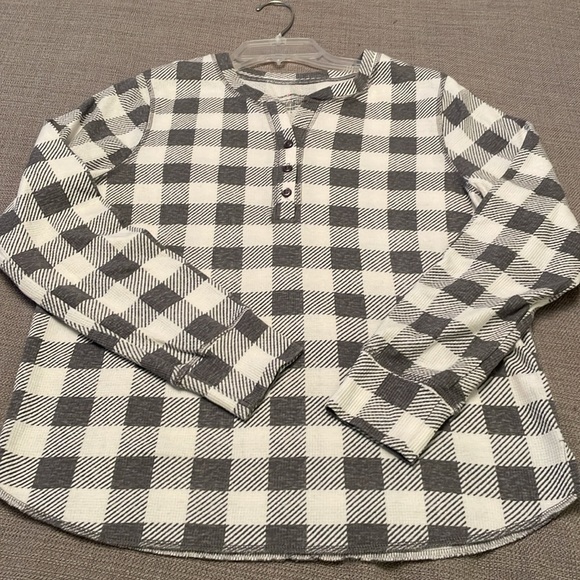 Cuddl Duds Warm Essentials Plaid Checkered Henley Thermal Top Gray White Large - Picture 9 of 9